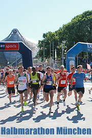 7. Halbmarathon München im Olympiapak am 08.05.2011 (Foto. Martin Schmitz)